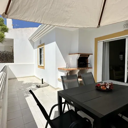 Pine Cliffs - Shared Pool - 8 Guests - *